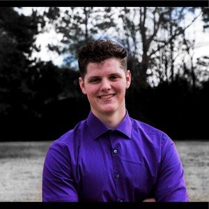 Meet your Posher, Connor